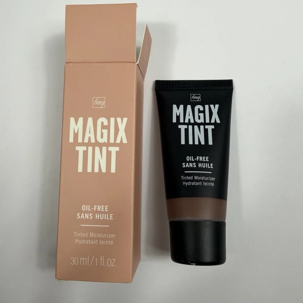 FMG Magix Tint Oil-Free Tinted Moisturizer Deep 1 fl oz Avon New In Box